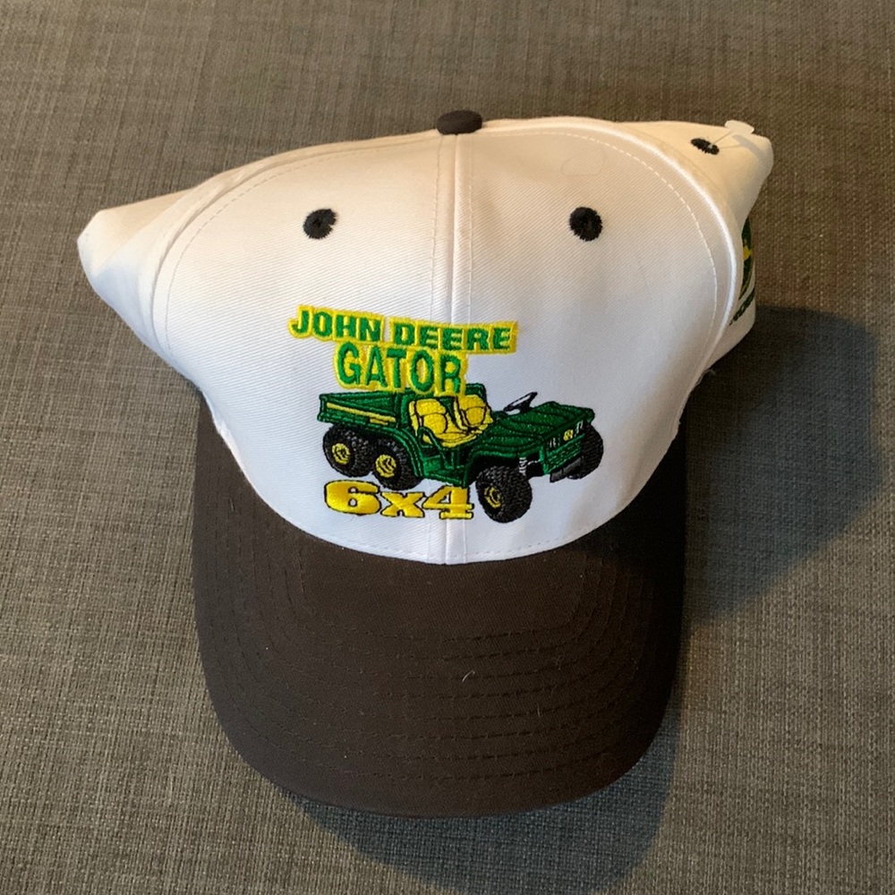 John Deere Gator 6x4 Hat NWOT